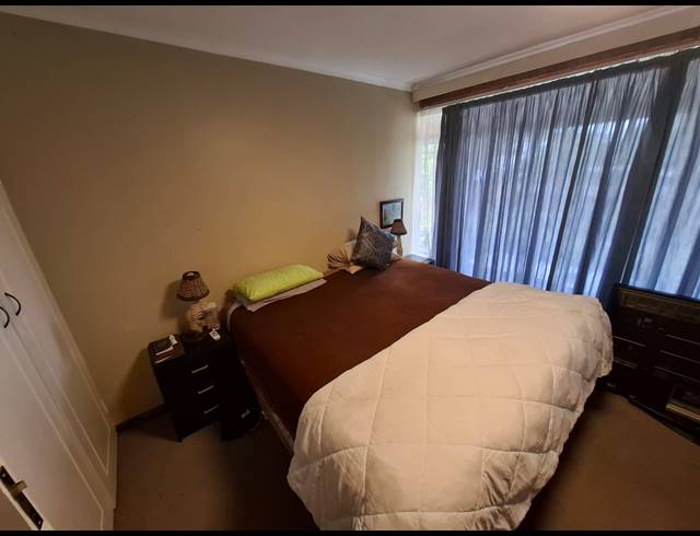 4 BEDROOM HOUSE FOR SALE IN SINOVILLE